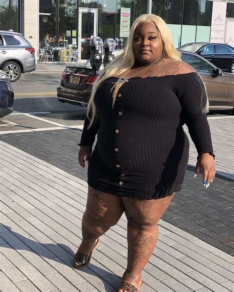 fat black chicks having sex